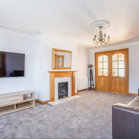 Dd Private Double With Shared Bathroom Homestay *